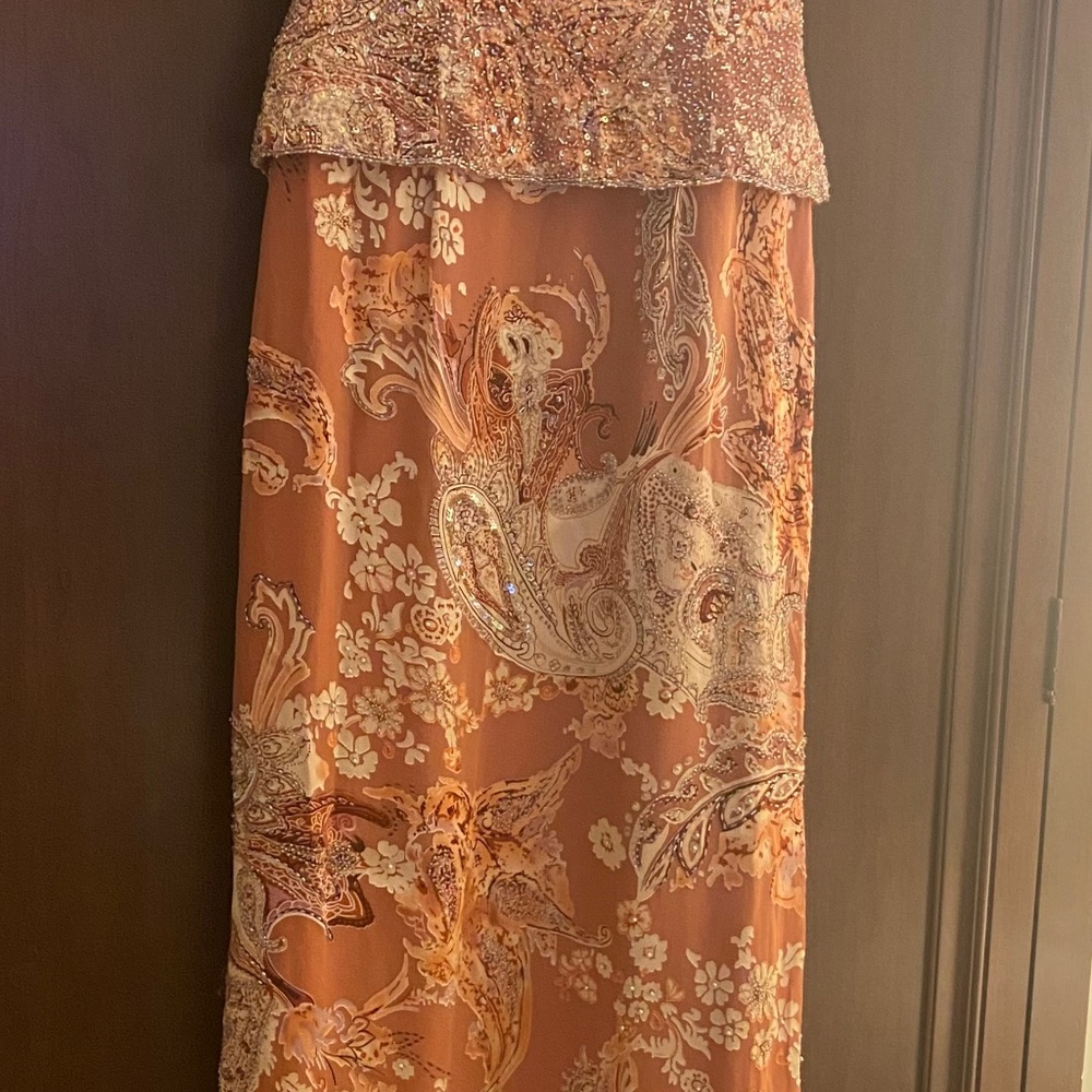 Jovani evening gown - Picture 1 of 4